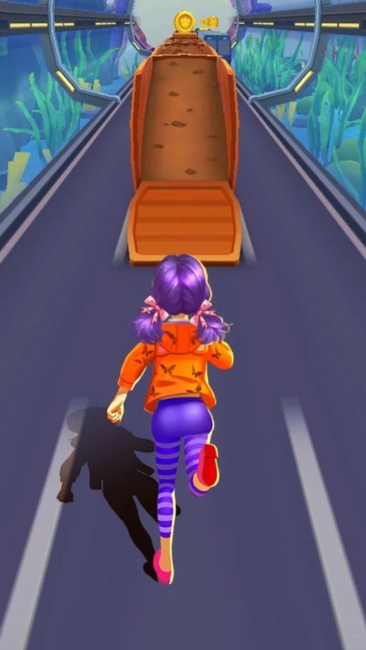 地铁女孩跑酷游戏